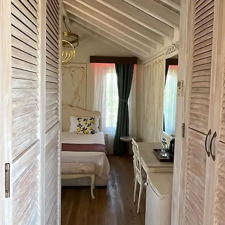On Hotel